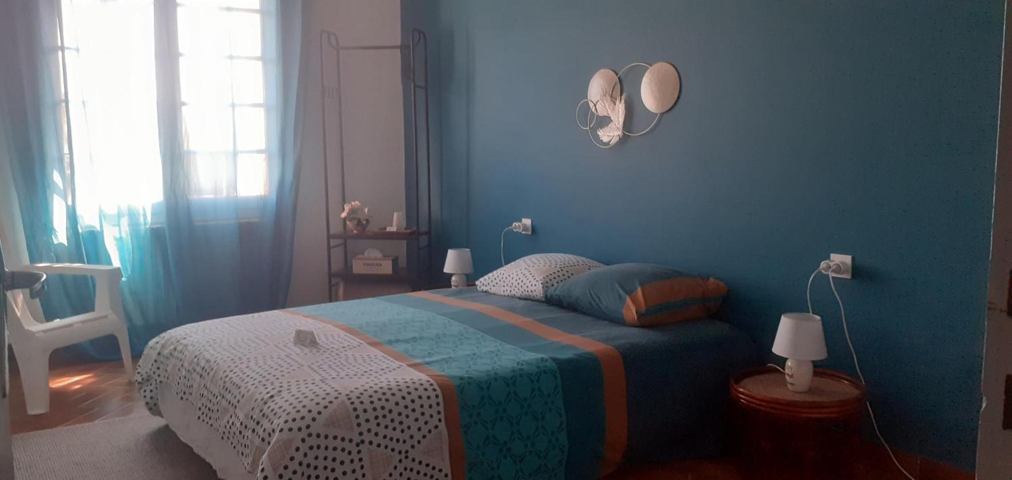 Bed and Breakfast Arts & Passion Mirambeau  Esterno foto