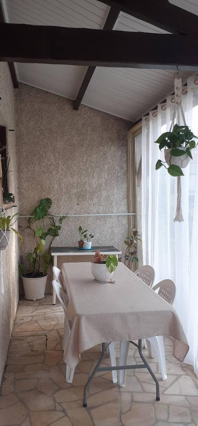 Bed and Breakfast Arts & Passion Mirambeau  Esterno foto